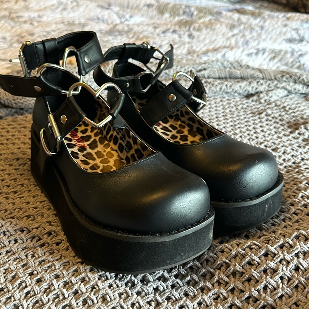 Platform demonia Mary Jane